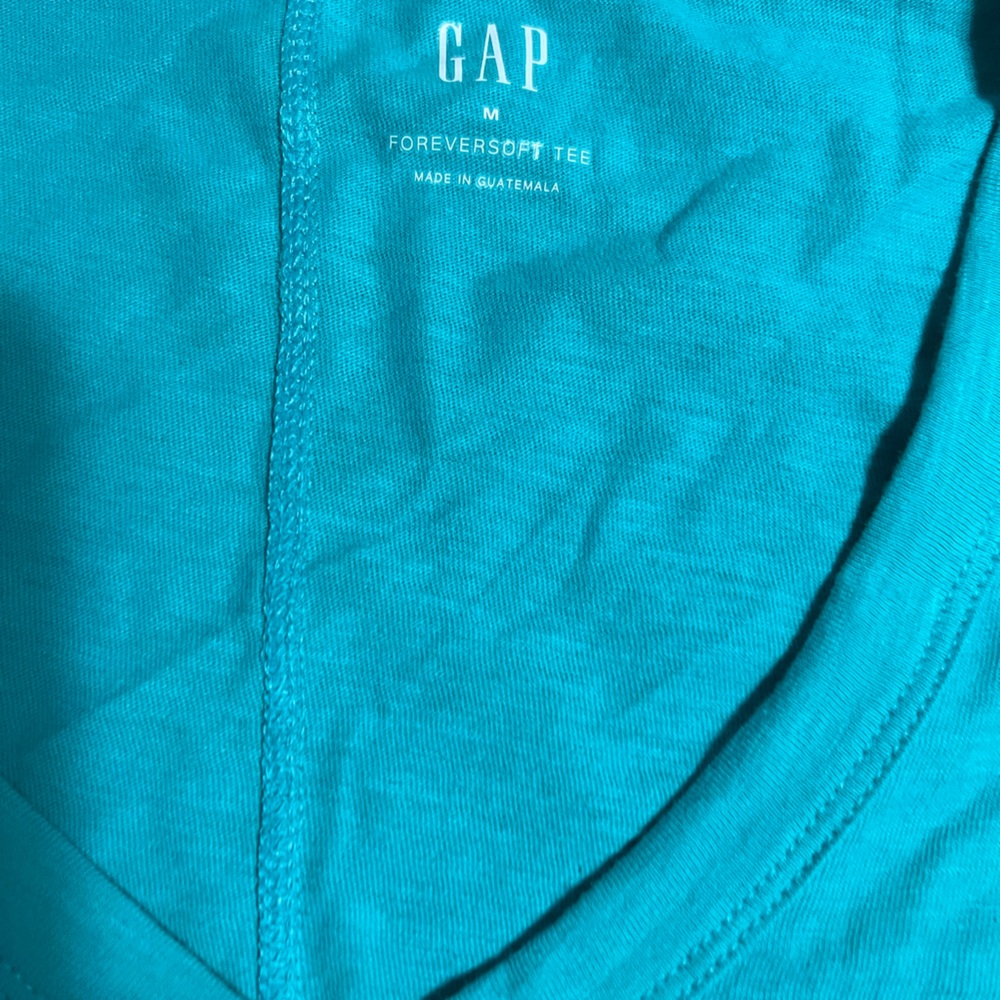 NWT GAP|Forever Soft V-neck Tee|Size Medium - Picture 3 of 7